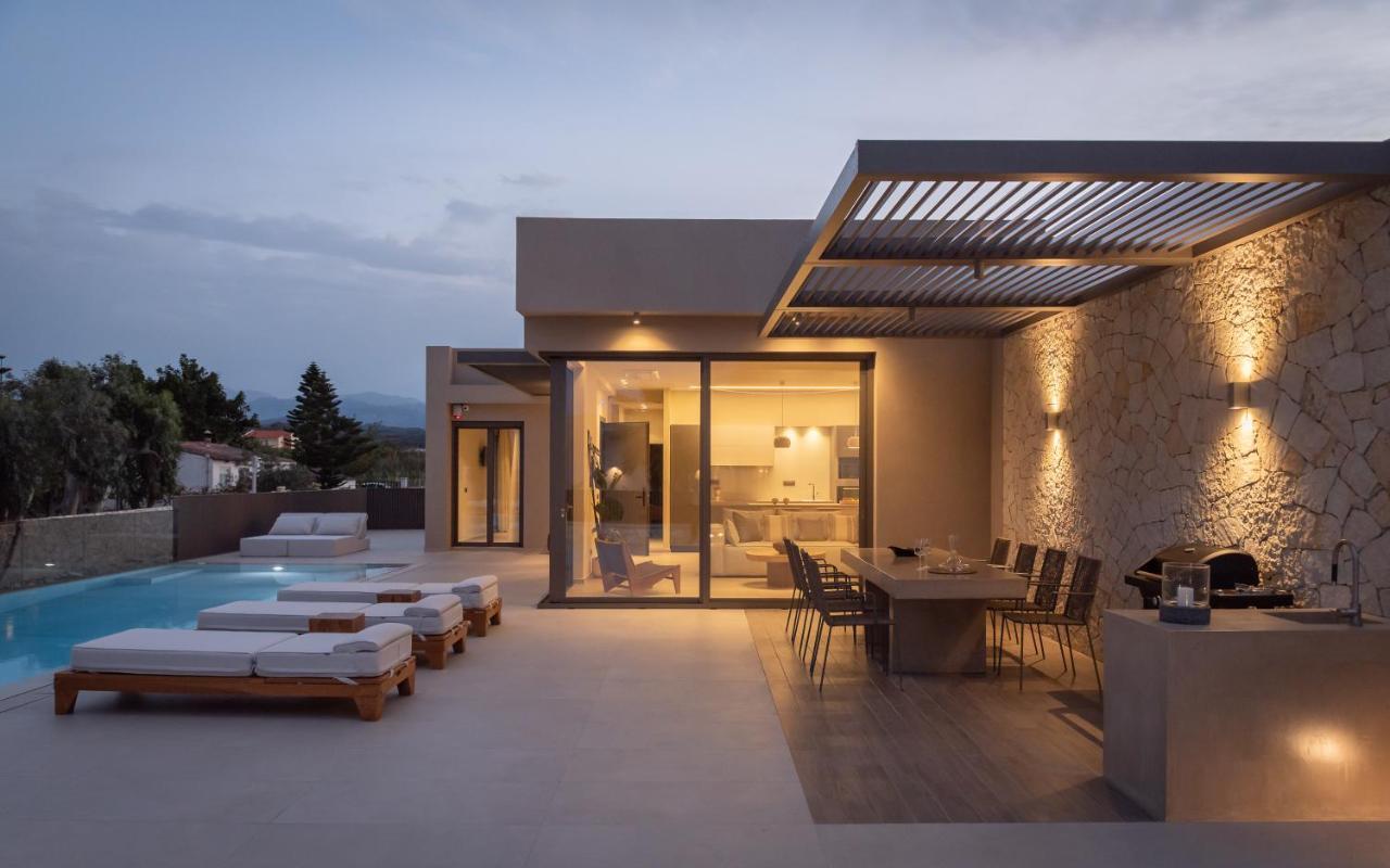 חאניה Athina Luxury Villa, With Pool & Walk To The Beach, By Thinkvilla מראה חיצוני תמונה