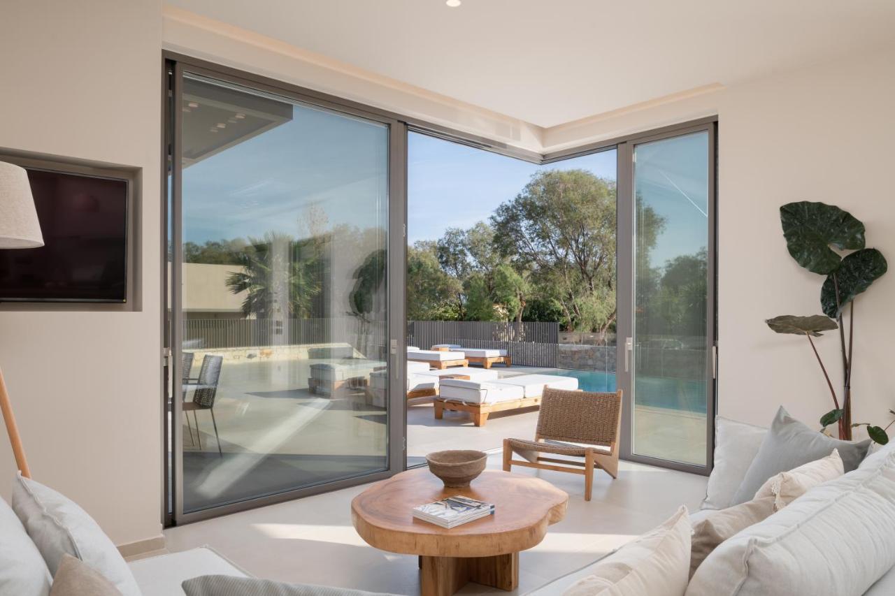 חאניה Athina Luxury Villa, With Pool & Walk To The Beach, By Thinkvilla מראה חיצוני תמונה